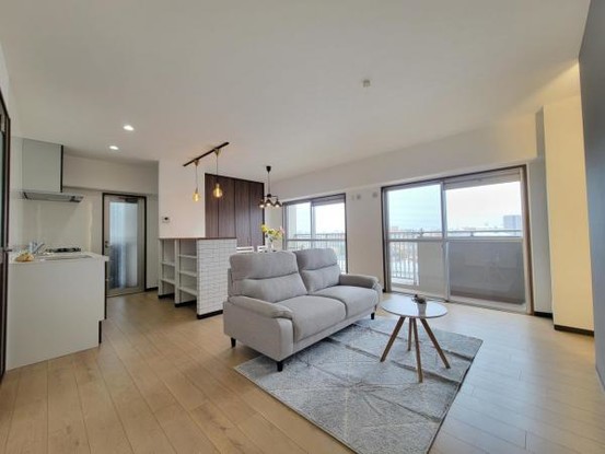apartment 大阪府門真市大橋町
地図を見る