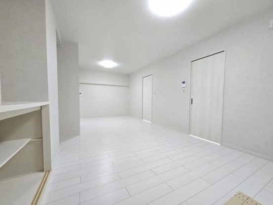 apartment 大阪府吹田市千里丘中
地図を見る