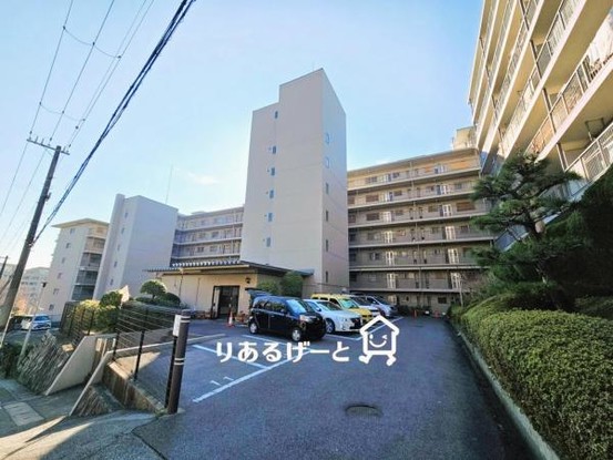 apartment 大阪府吹田市千里丘中
地図を見る
