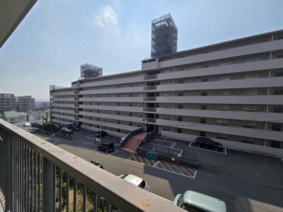 apartment 大阪府吹田市千里丘中
地図を見る
