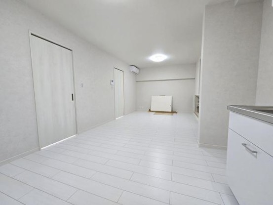 apartment 大阪府吹田市千里丘中
地図を見る
