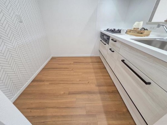 apartment 大阪府吹田市新芦屋上
地図を見る