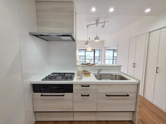 apartment 大阪府吹田市新芦屋上
地図を見る