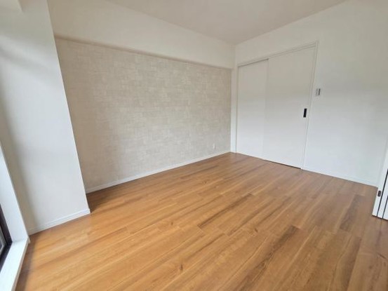 apartment 大阪府吹田市新芦屋上
地図を見る