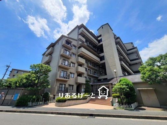 apartment 大阪府吹田市新芦屋上
地図を見る