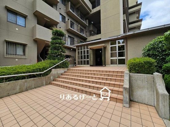 apartment 大阪府吹田市新芦屋上
地図を見る