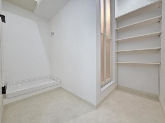 apartment 大阪府吹田市新芦屋上
地図を見る