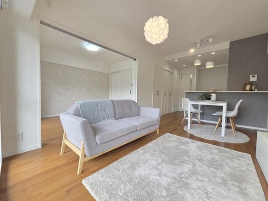 apartment 大阪府吹田市新芦屋上
地図を見る