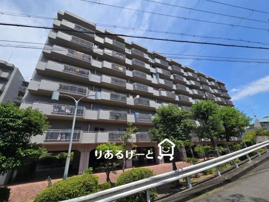 apartment 大阪府吹田市樫切山
地図を見る