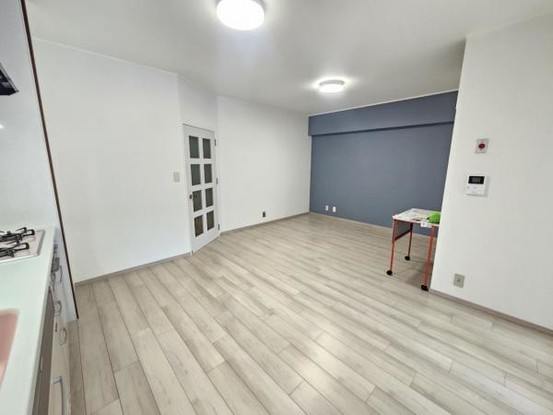 apartment 大阪府吹田市樫切山
地図を見る