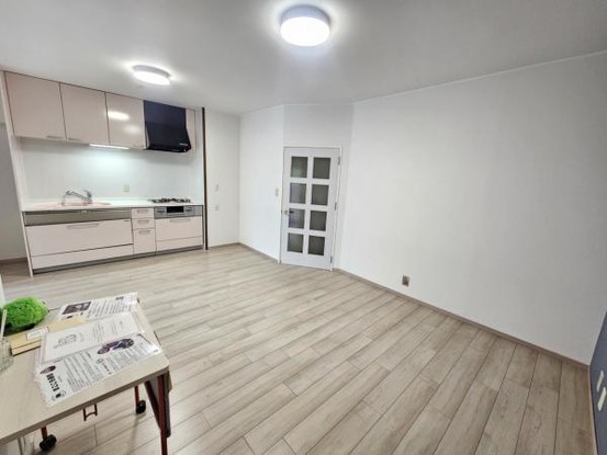 apartment 大阪府吹田市樫切山
地図を見る