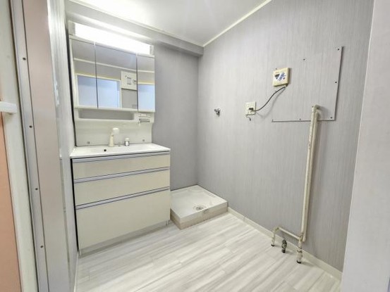 apartment 大阪府吹田市樫切山
地図を見る