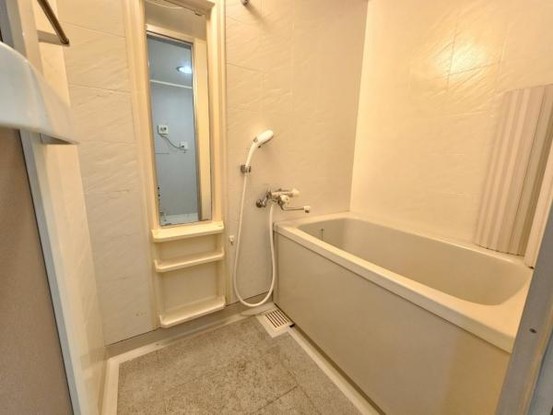 apartment 大阪府吹田市樫切山
地図を見る