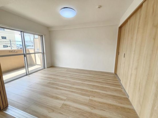 apartment 大阪府吹田市末広町
地図を見る
