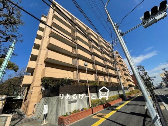 apartment 大阪府吹田市末広町
地図を見る
