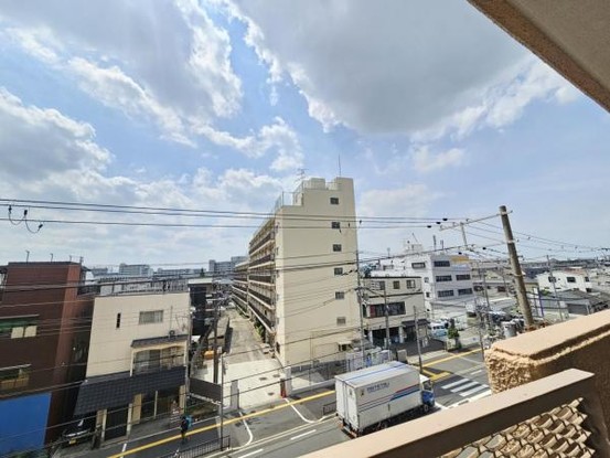 apartment 大阪府吹田市末広町
地図を見る
