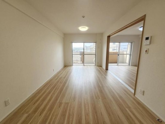 apartment 大阪府吹田市末広町
地図を見る