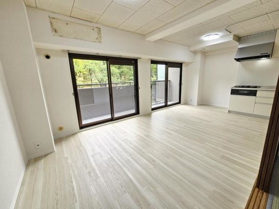 apartment 大阪府吹田市春日４丁目
地図を見る