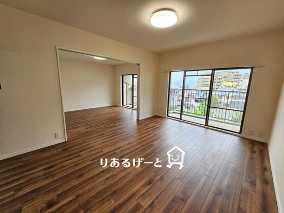 apartment 大阪府吹田市新芦屋下
地図を見る