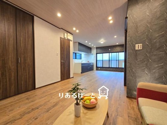 detached 大阪府守口市南寺方南通３丁目
地図を見る