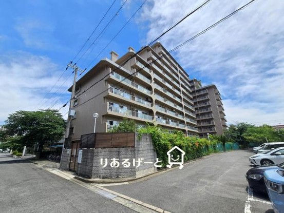 apartment 大阪府吹田市山田南
地図を見る
