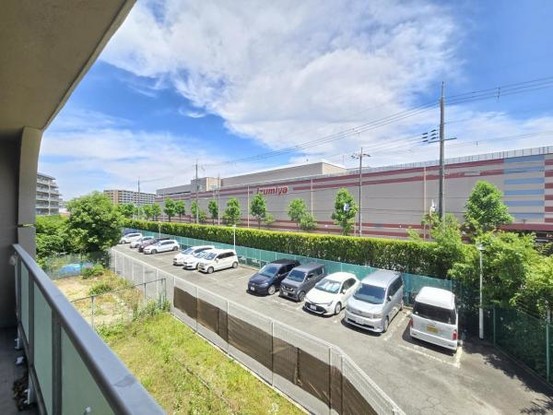 apartment 大阪府吹田市山田南
地図を見る