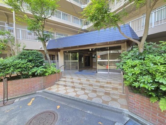 apartment 大阪府吹田市山田南
地図を見る