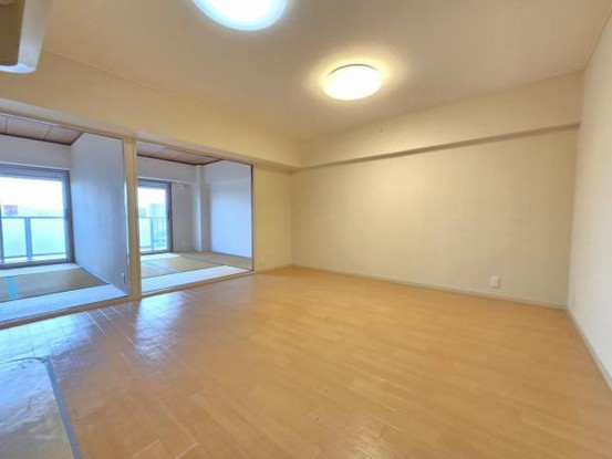 apartment 大阪府吹田市山田南
地図を見る