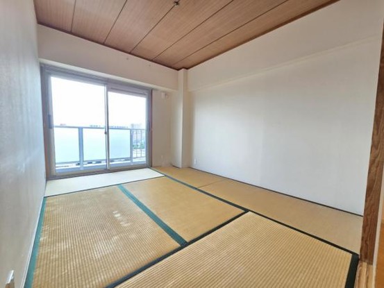 apartment 大阪府吹田市山田南
地図を見る