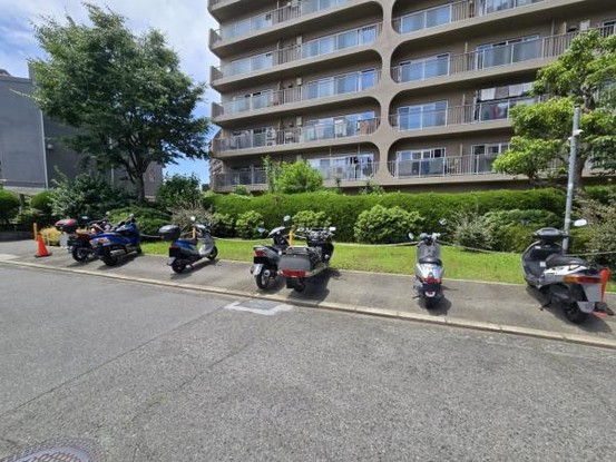 apartment 大阪府吹田市山田南
地図を見る