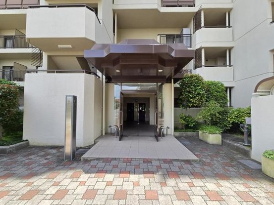 apartment 大阪府吹田市五月が丘東
地図を見る
