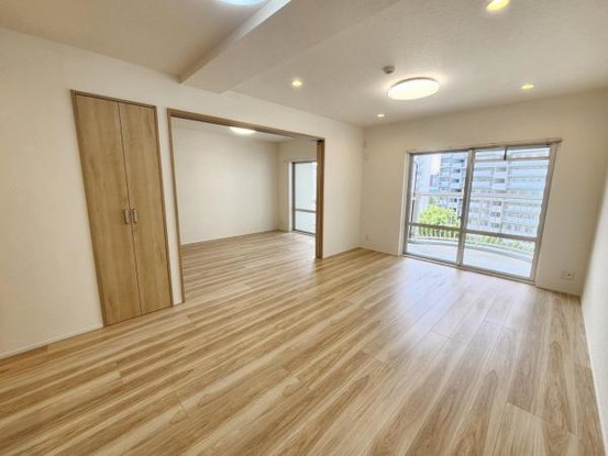 apartment 大阪府守口市外島町
地図を見る