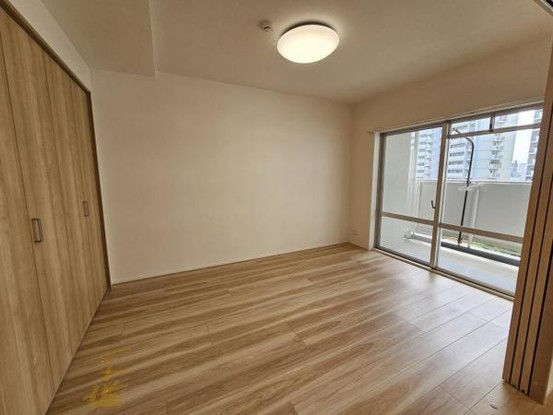 apartment 大阪府守口市外島町
地図を見る