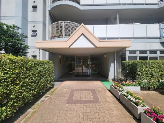 apartment 大阪府守口市外島町
地図を見る