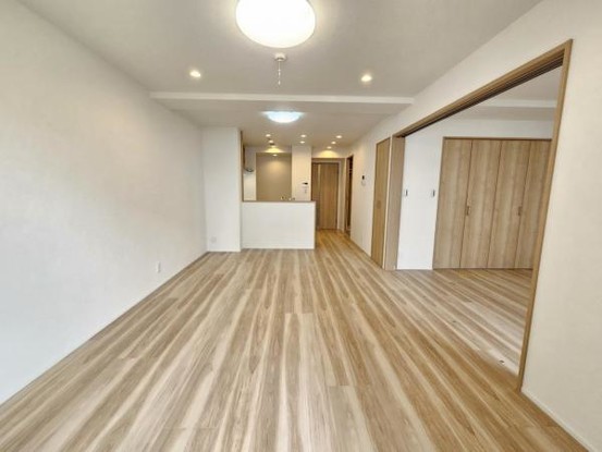 apartment 大阪府守口市外島町
地図を見る