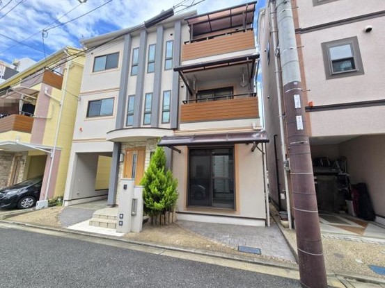 detached 大阪府守口市八雲東町２丁目
地図を見る