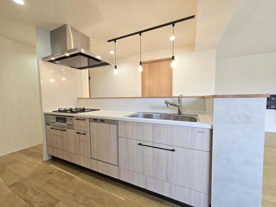 apartment 大阪府吹田市広芝町
地図を見る