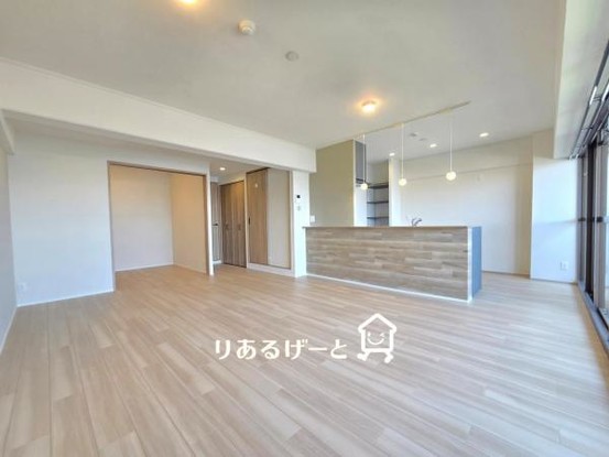 apartment 大阪府吹田市新芦屋下
地図を見る