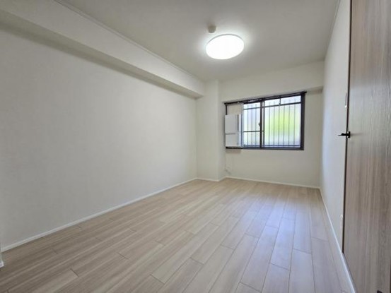 apartment 大阪府吹田市新芦屋下
地図を見る