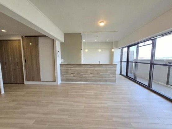 apartment 大阪府吹田市新芦屋下
地図を見る