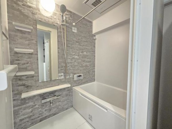 apartment 大阪府吹田市新芦屋下
地図を見る