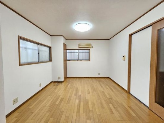 detached 大阪府摂津市一津屋１丁目
地図を見る