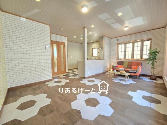 detached 大阪府吹田市五月が丘南
地図を見る