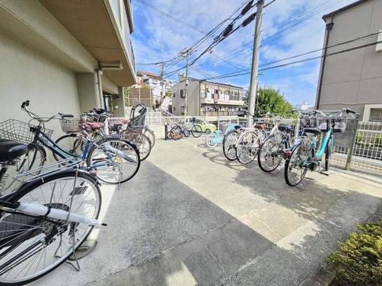 apartment 大阪府吹田市新芦屋上
地図を見る