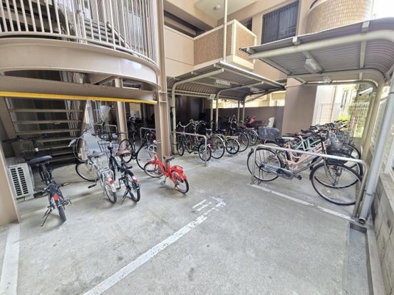 apartment 大阪府守口市京阪本通１丁目
地図を見る