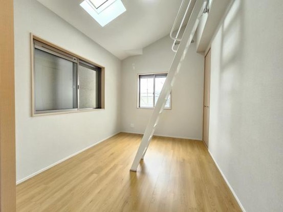 detached 大阪府門真市舟田町
地図を見る