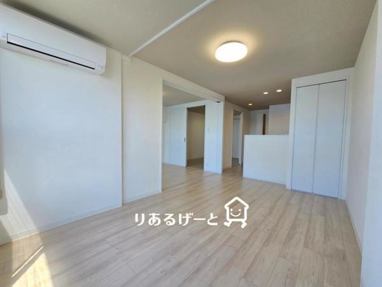 apartment 大阪府吹田市千里山西６丁目
地図を見る