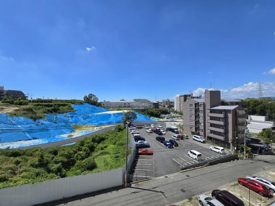 apartment 大阪府吹田市千里山西６丁目
地図を見る