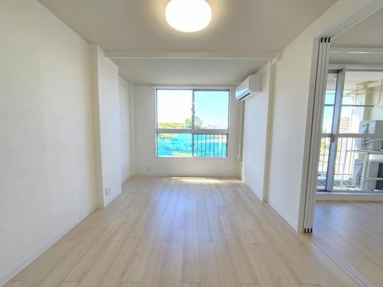 apartment 大阪府吹田市千里山西６丁目
地図を見る