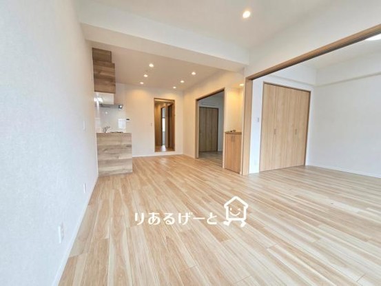 apartment 大阪府吹田市青葉丘北
地図を見る